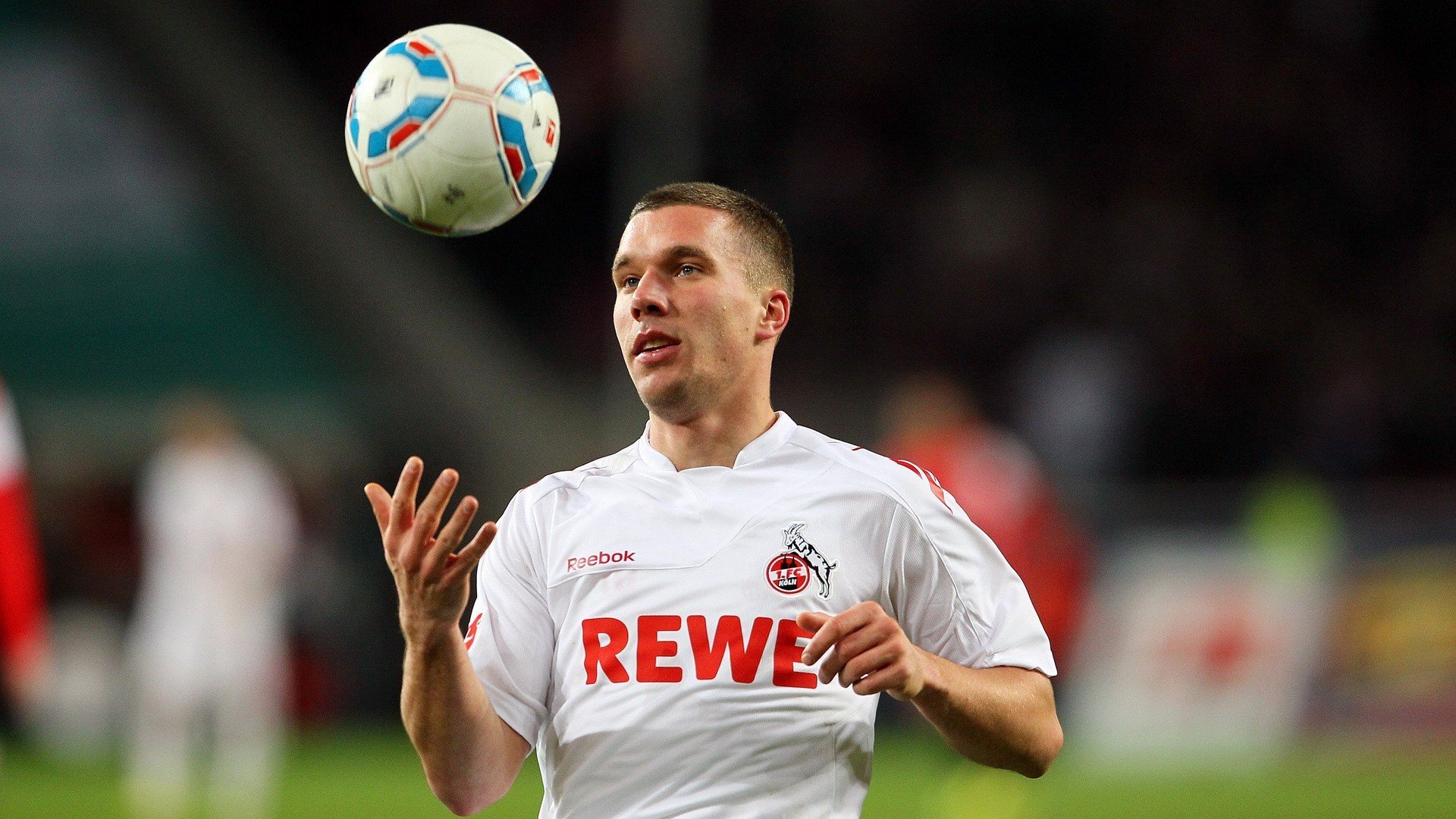 悬念丛生足球洲际杯资格争夺收官,洲际杯足球赛冠军